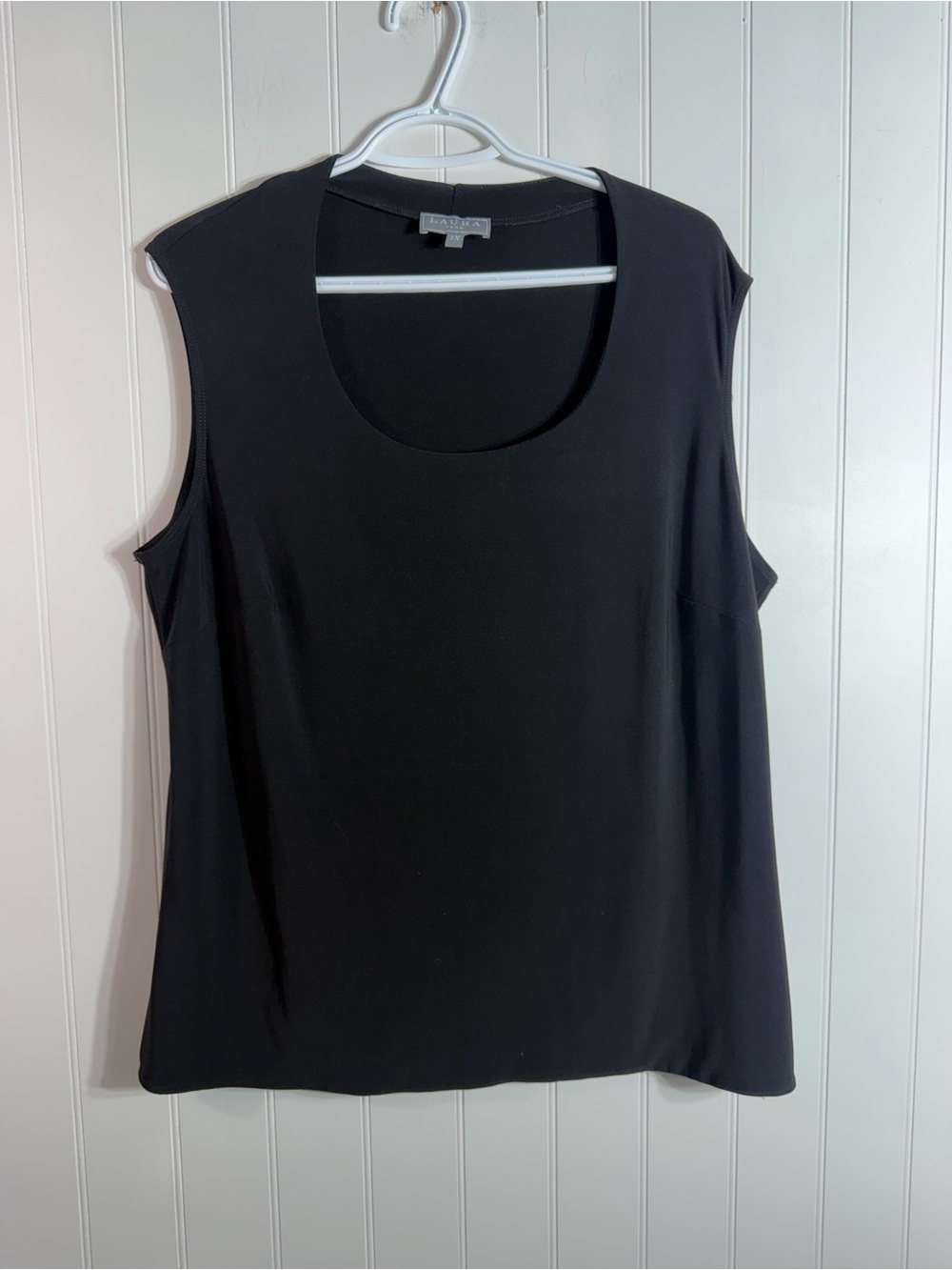 Laura Plus Black Sleeveless Stretch Shell Top (Size 1X)